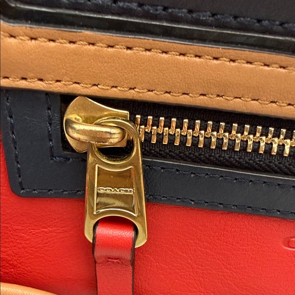 Coach Legacy Penny Turnlock Colorblock Crossbody EUC - Picture 3 of 14